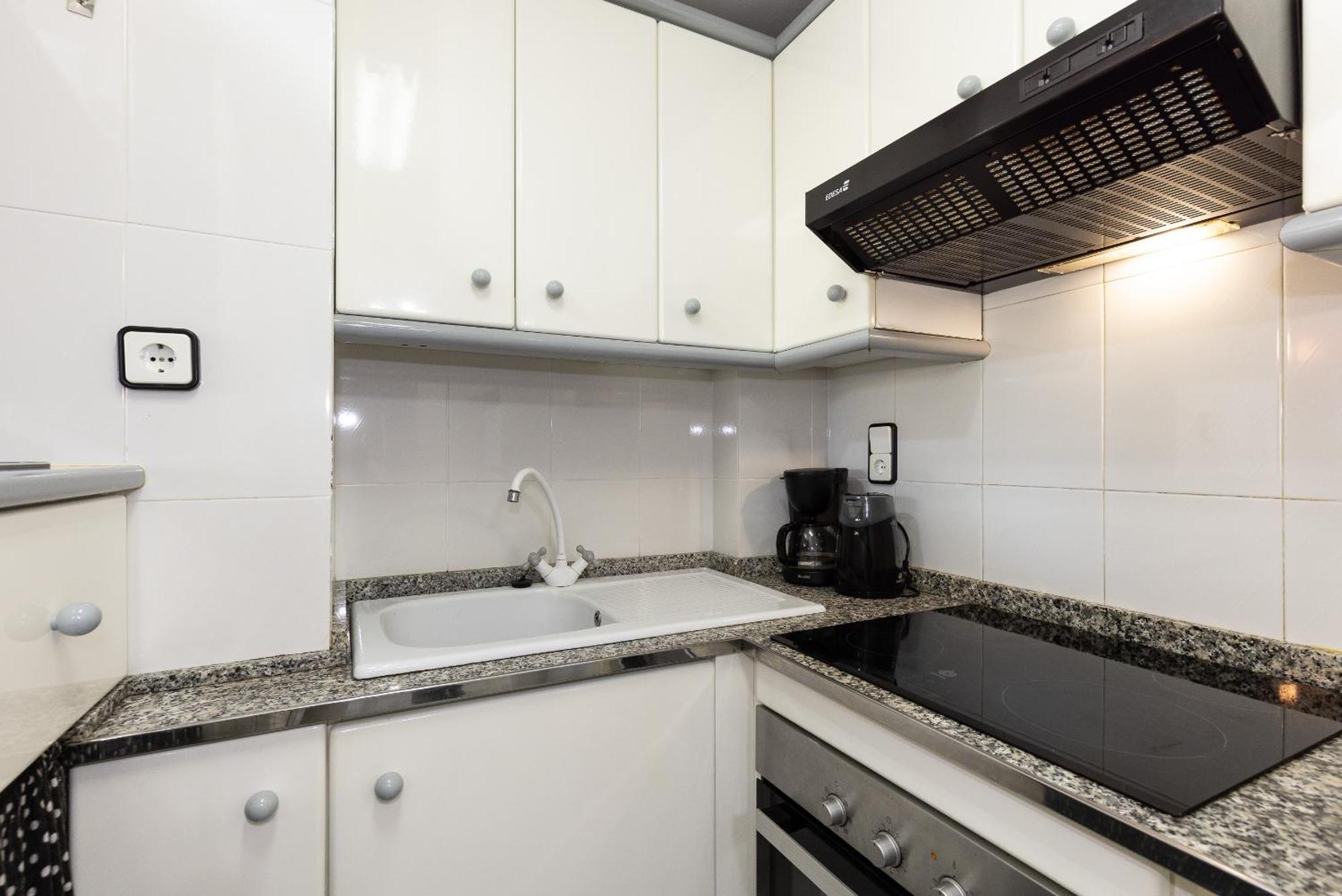 Uhc Cancun Apartments Salou Phòng bức ảnh